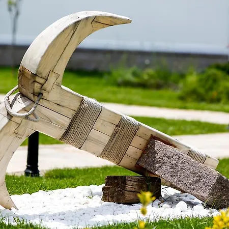 Barbarossa Special Class Assos